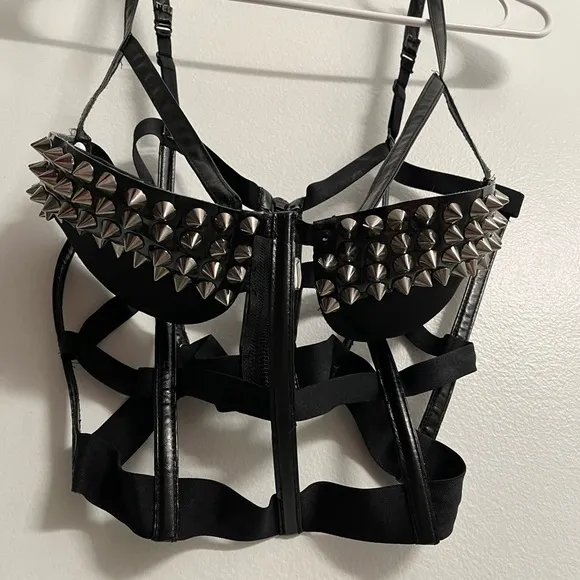Black Structured Underwire Bra with Studded Design