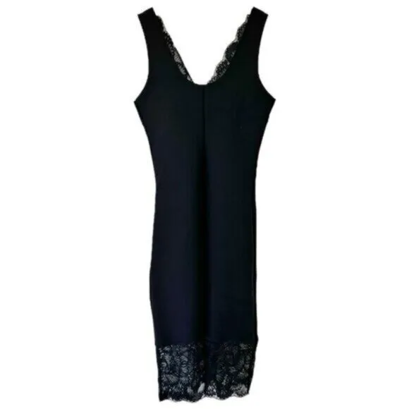Commando Sexy and Smooth Lace Trim Back Slip V Neck Shapewear Size M