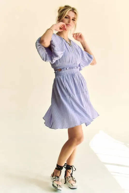Davi & Dani Back Button Puff Sleeve Mini Dress