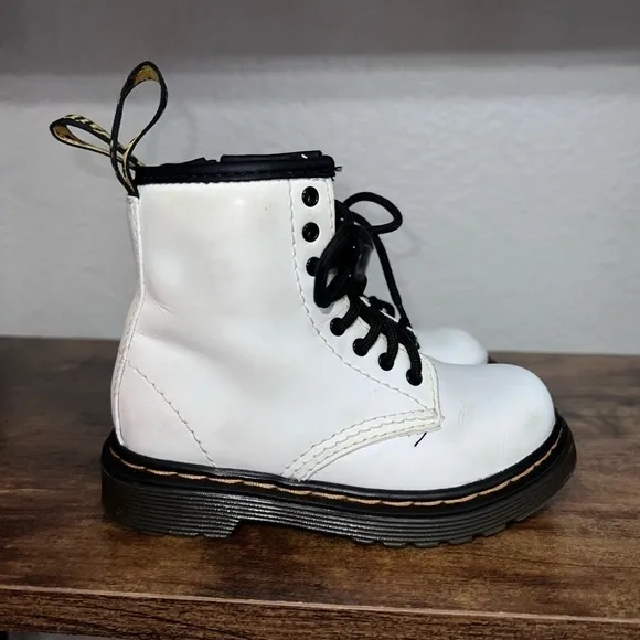 Dr. Martens 1460 8-Eye Boot - Little Kid - White