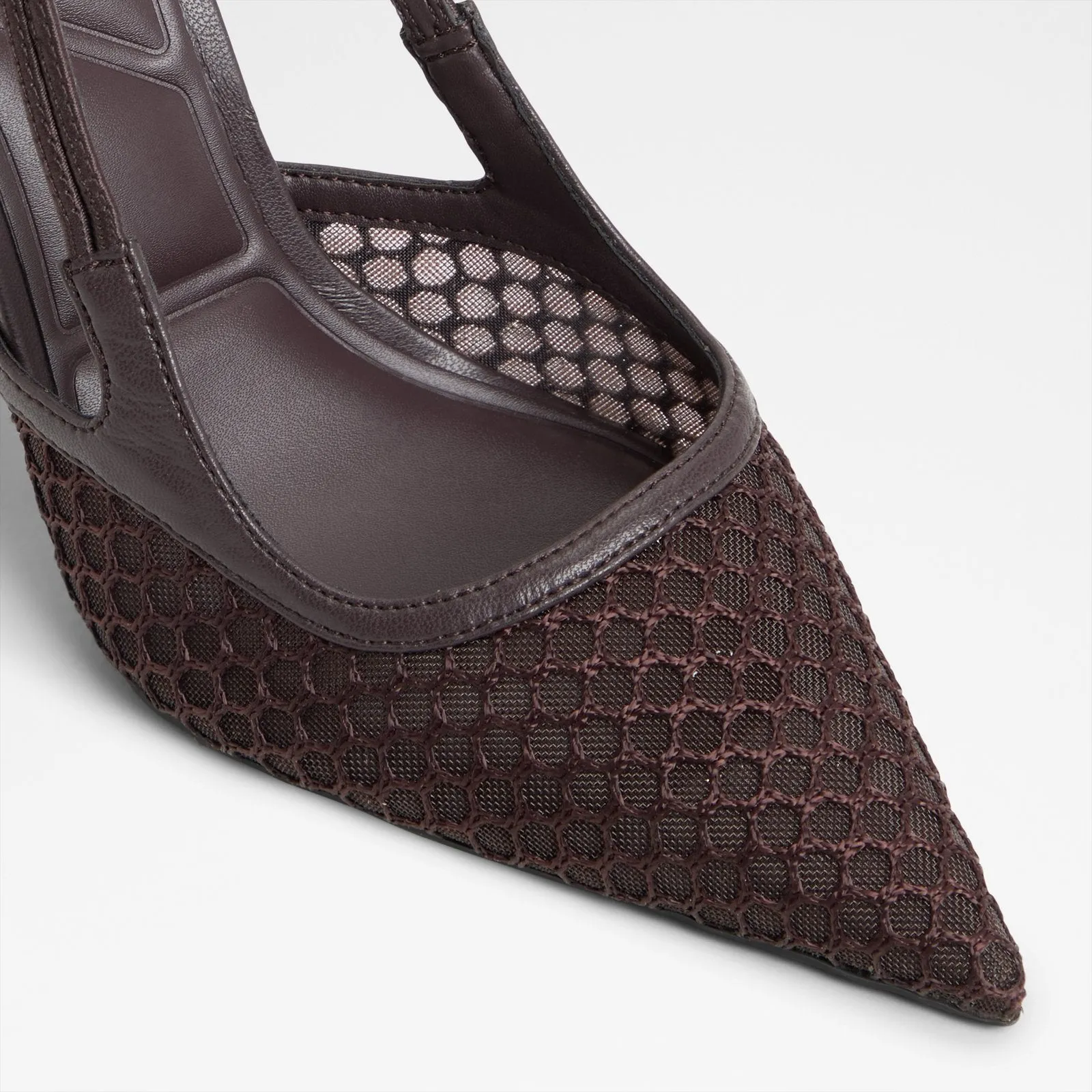 Evania / Heeled Shoes