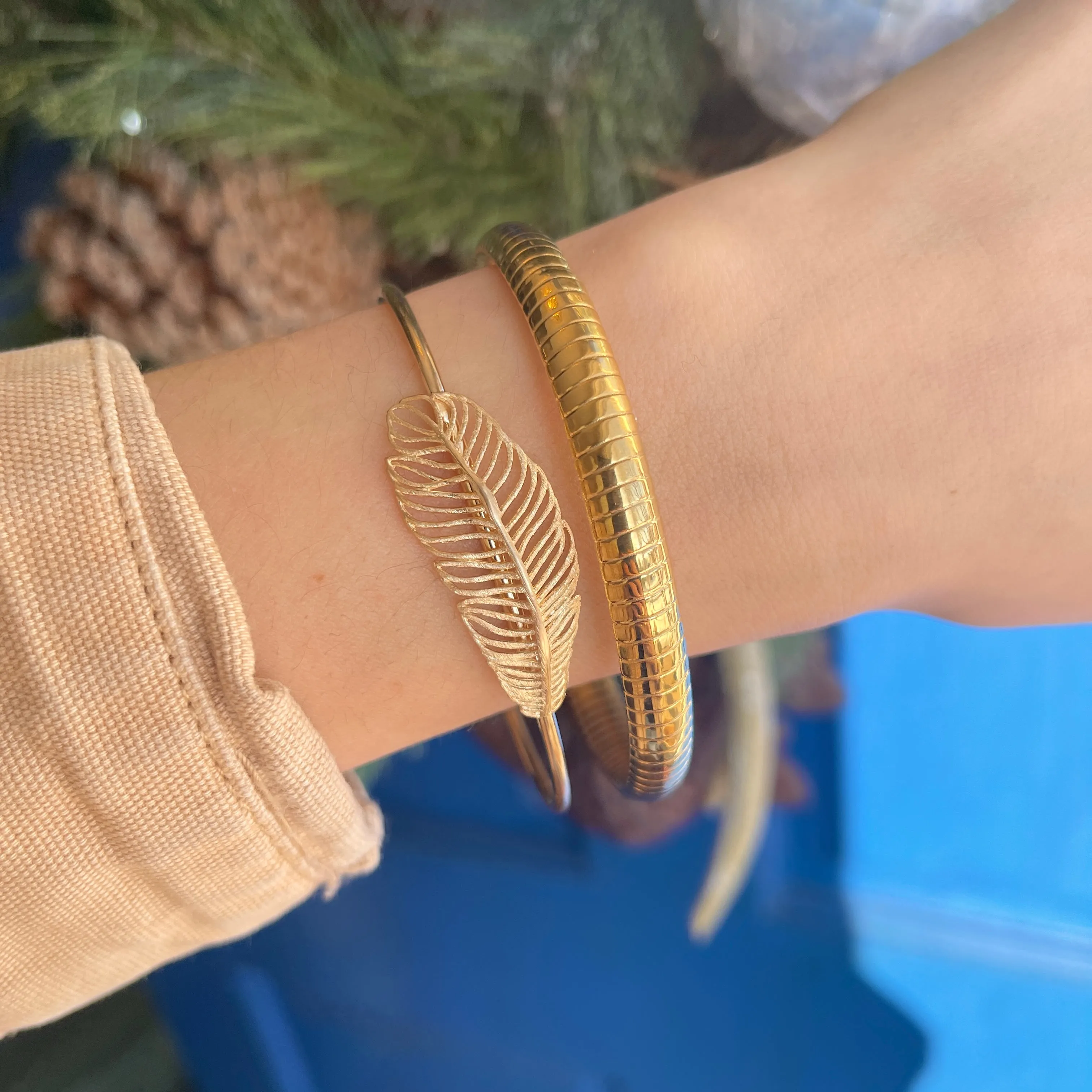 Gold Color Stainless Steel Ribbed Round Slip On Bangle Bracelet