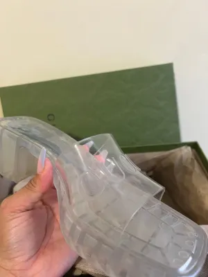 GUCCI LOGO CLEAR SLIDES