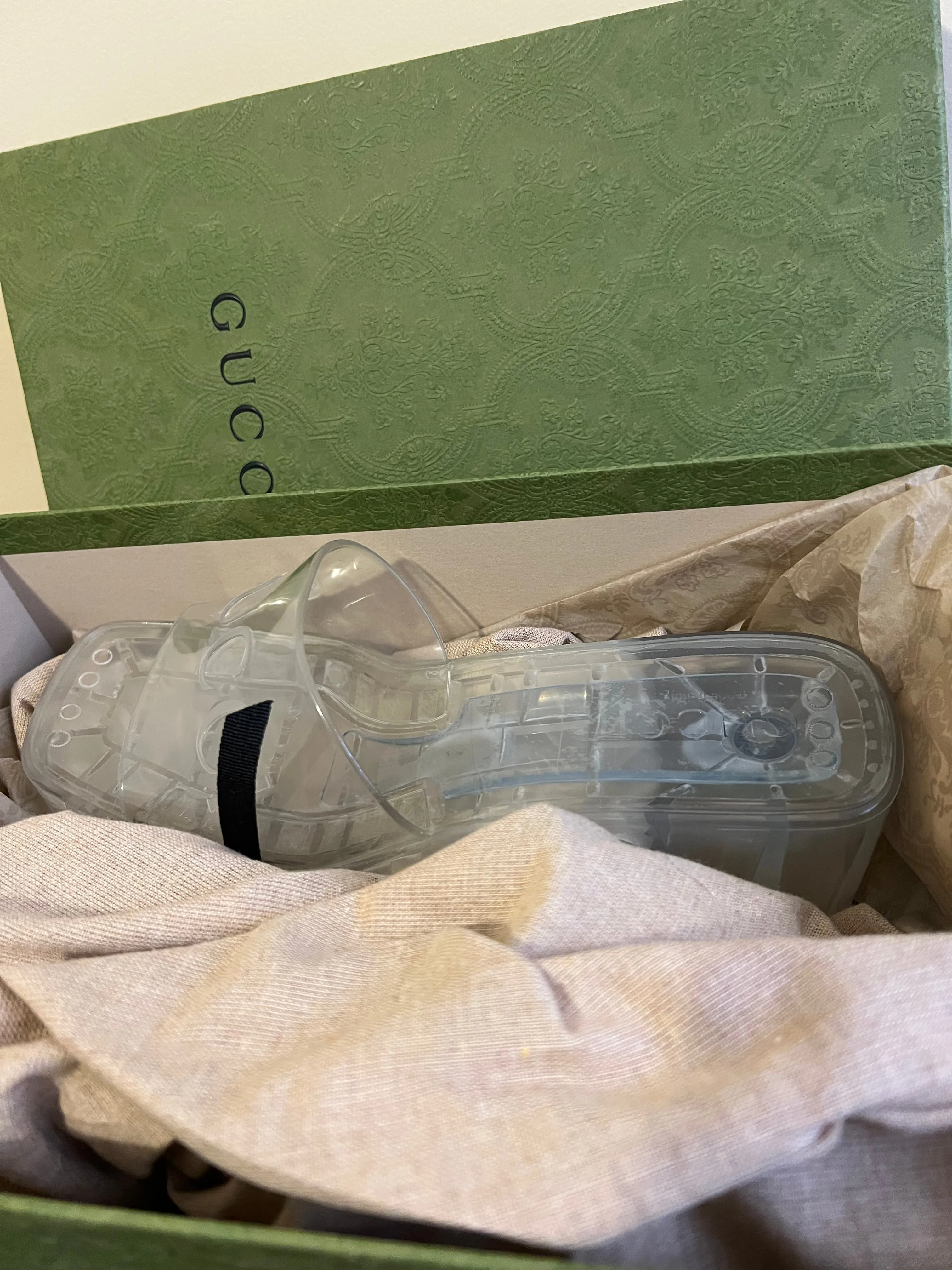 GUCCI LOGO CLEAR SLIDES