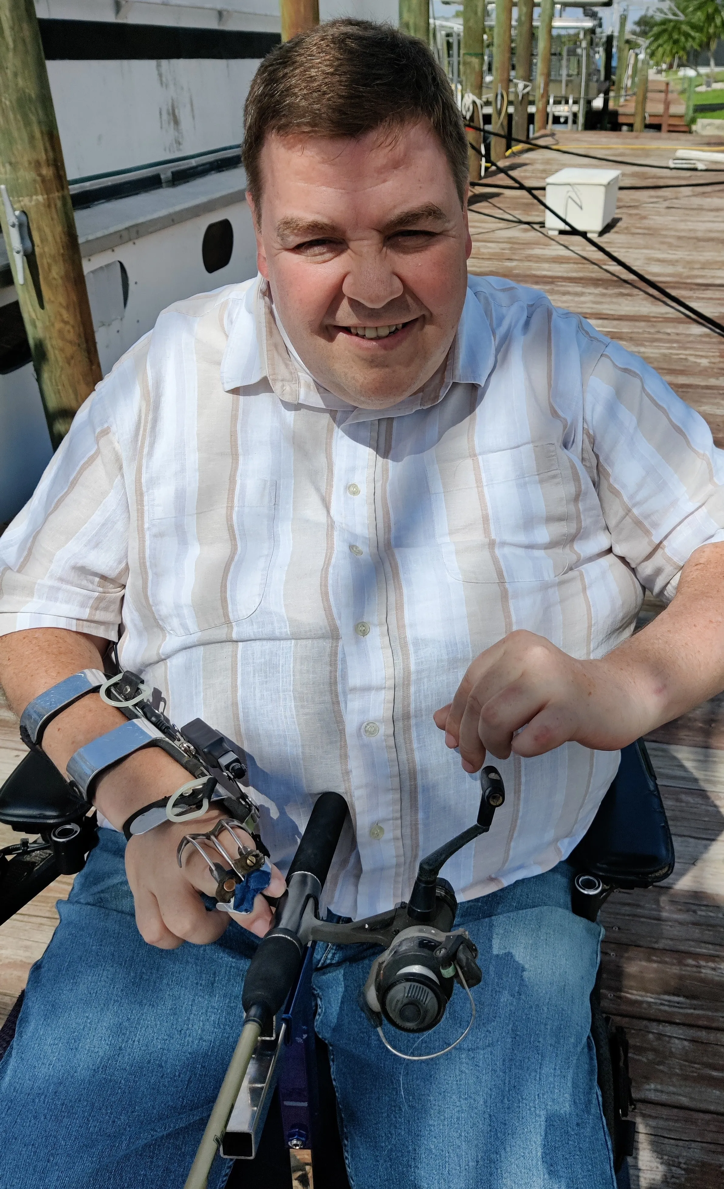 Hands-on Adjustable, Hinged Fish Fighting Rod Holder for Wheelchair Seat