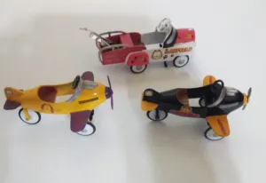 Lot of 3 Garfield Diecast Golden Wheels