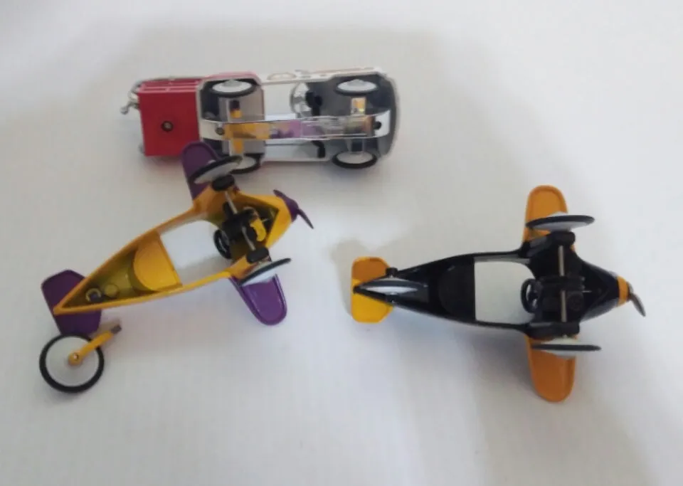 Lot of 3 Garfield Diecast Golden Wheels