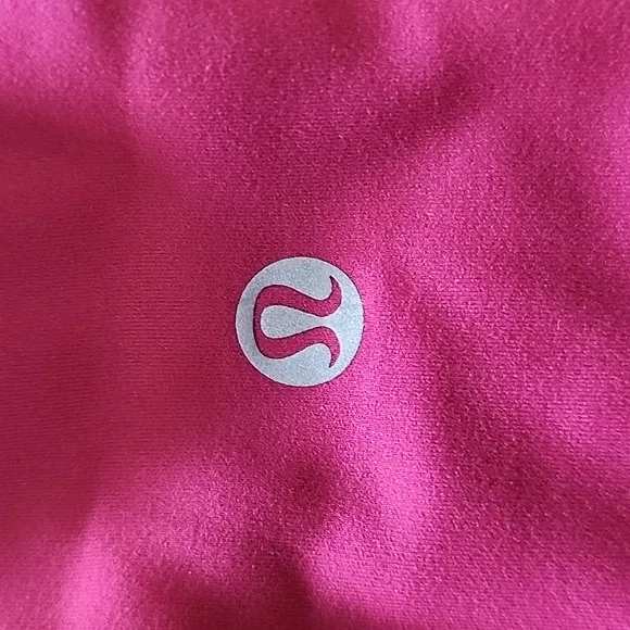Lululemon Wunder Train Strappy Racer Bra C/D In Magenta Smoke NWT