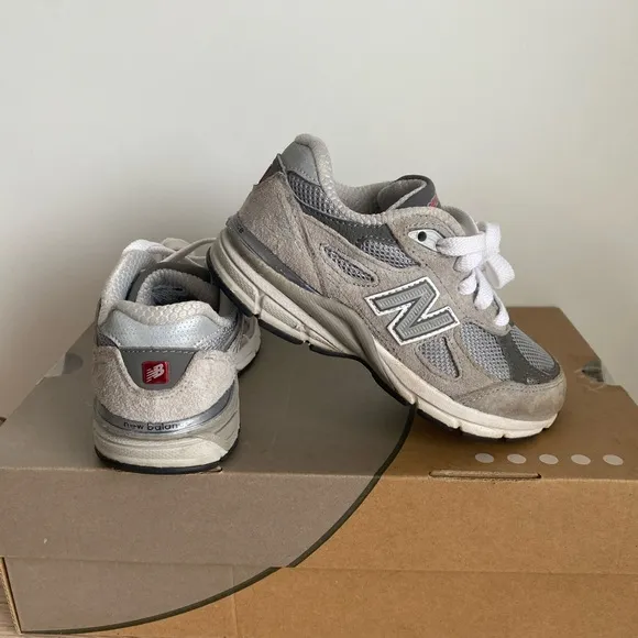 New Balance 990 Grey/White Kids Sneakers- SZ 12 C