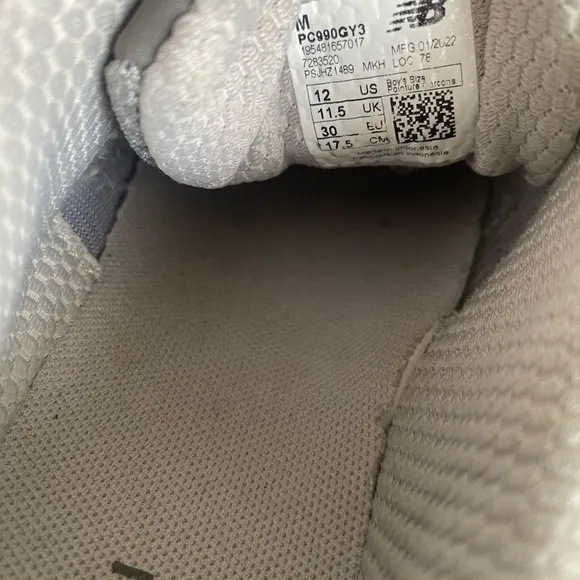 New Balance 990 Grey/White Kids Sneakers- SZ 12 C