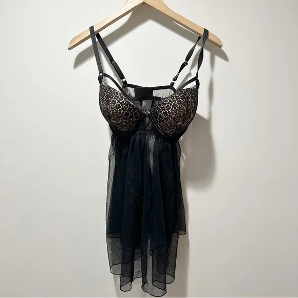 New Victoria’s Secret Strappy Lace Tulle Babydoll Nightie Lingerie Size 36D NWT