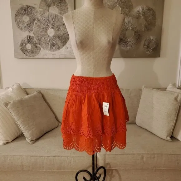 NEW! INC Eyelet Mini Skirt size Small