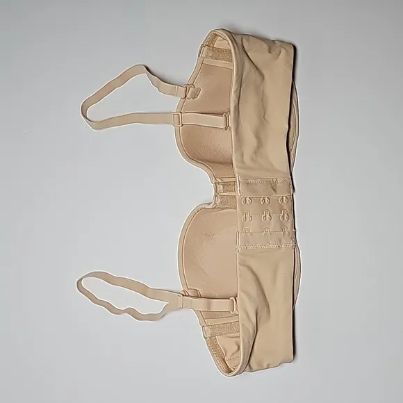 NWOT Skims Fits Everybody Strapless Bra Underwire Second-Skin Fit Silicone 34A