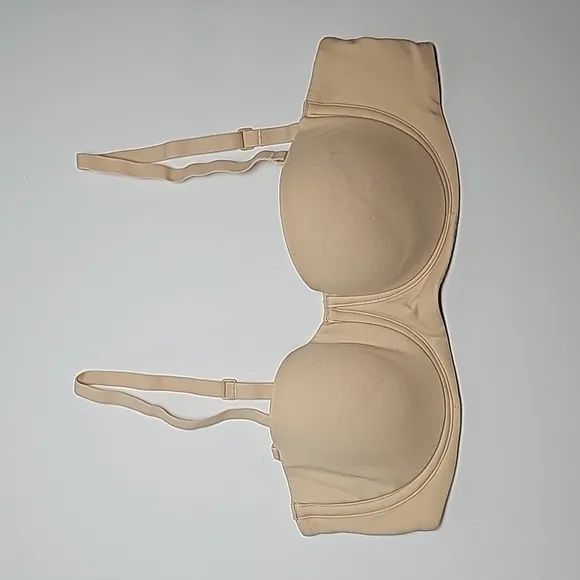 NWOT Skims Fits Everybody Strapless Bra Underwire Second-Skin Fit Silicone 34A