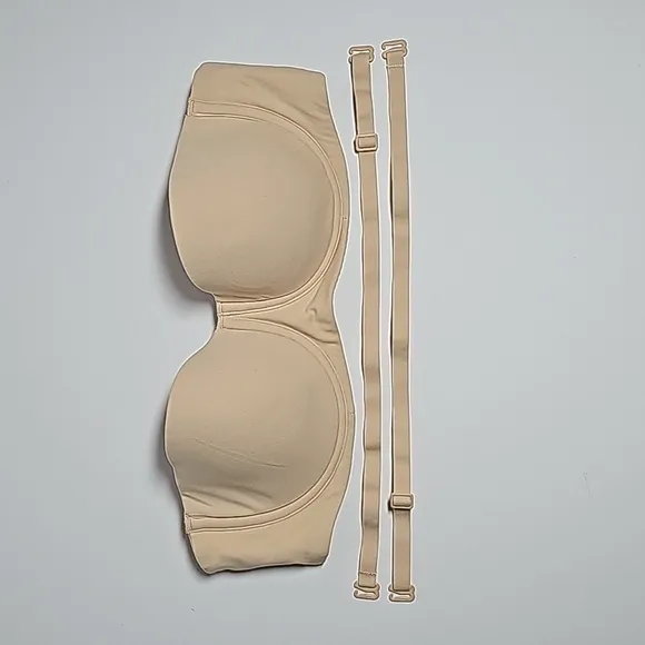 NWOT Skims Fits Everybody Strapless Bra Underwire Second-Skin Fit Silicone 34A