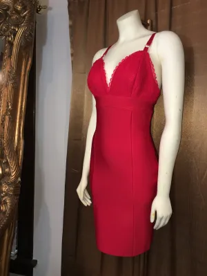 "MONIQUE"