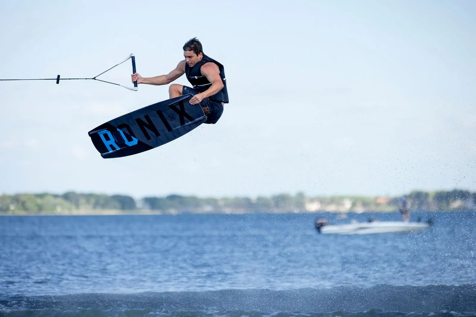 Ronix Vault with District Wakeboard Package 2025