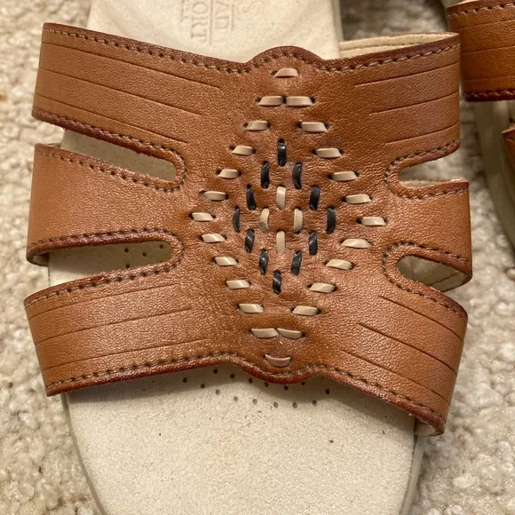 SAS Huarache Quarter Strap Sandal, Brown Leather, Embroidered, Women’s, 8.5