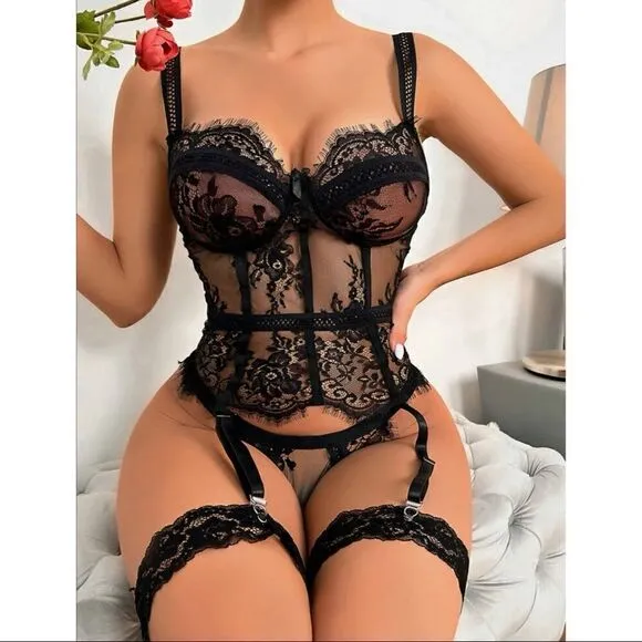 Sexy Sheer Lace Lingerie Set with Leg rings