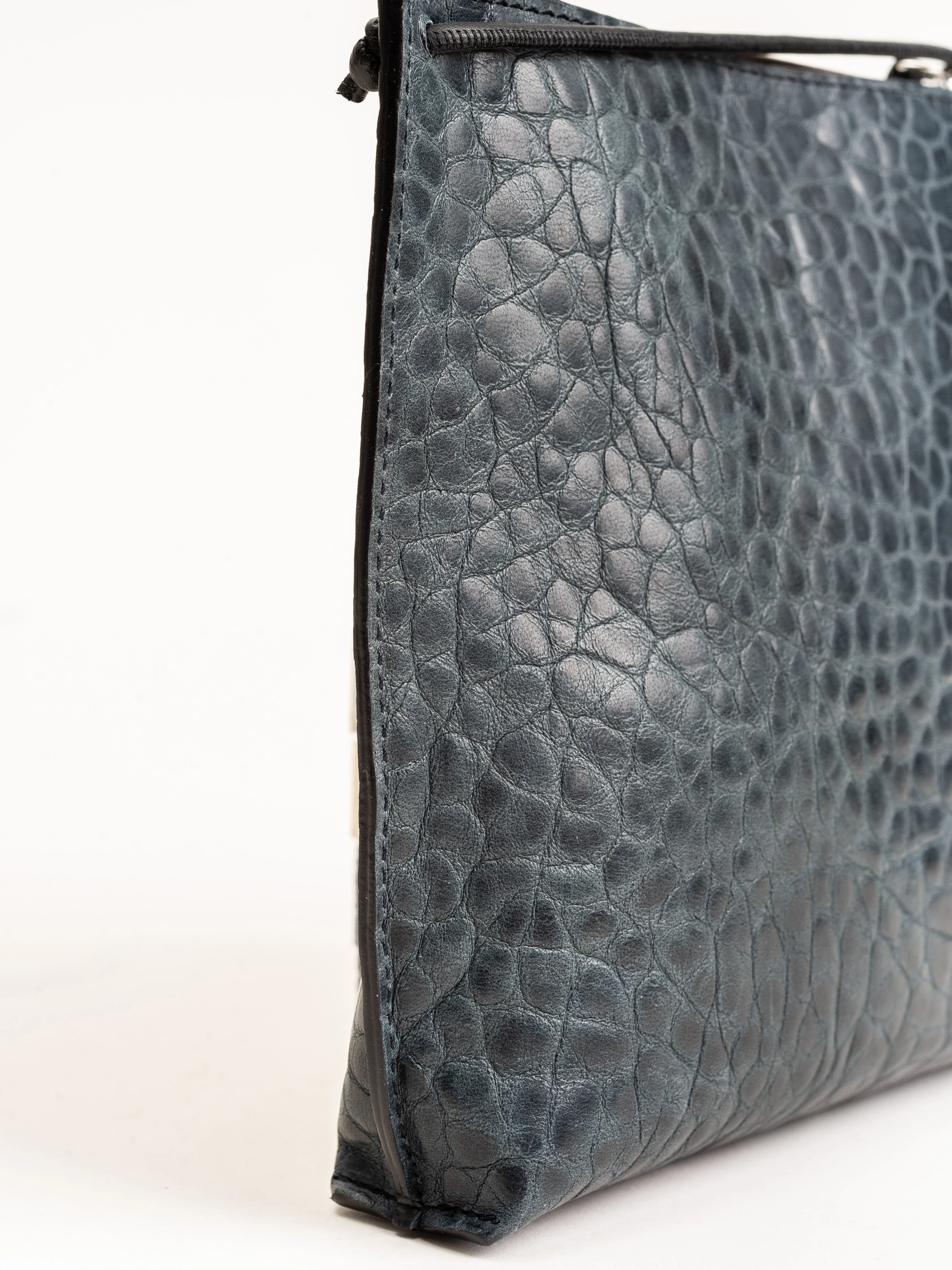 strappy pouch - blue sheepskin