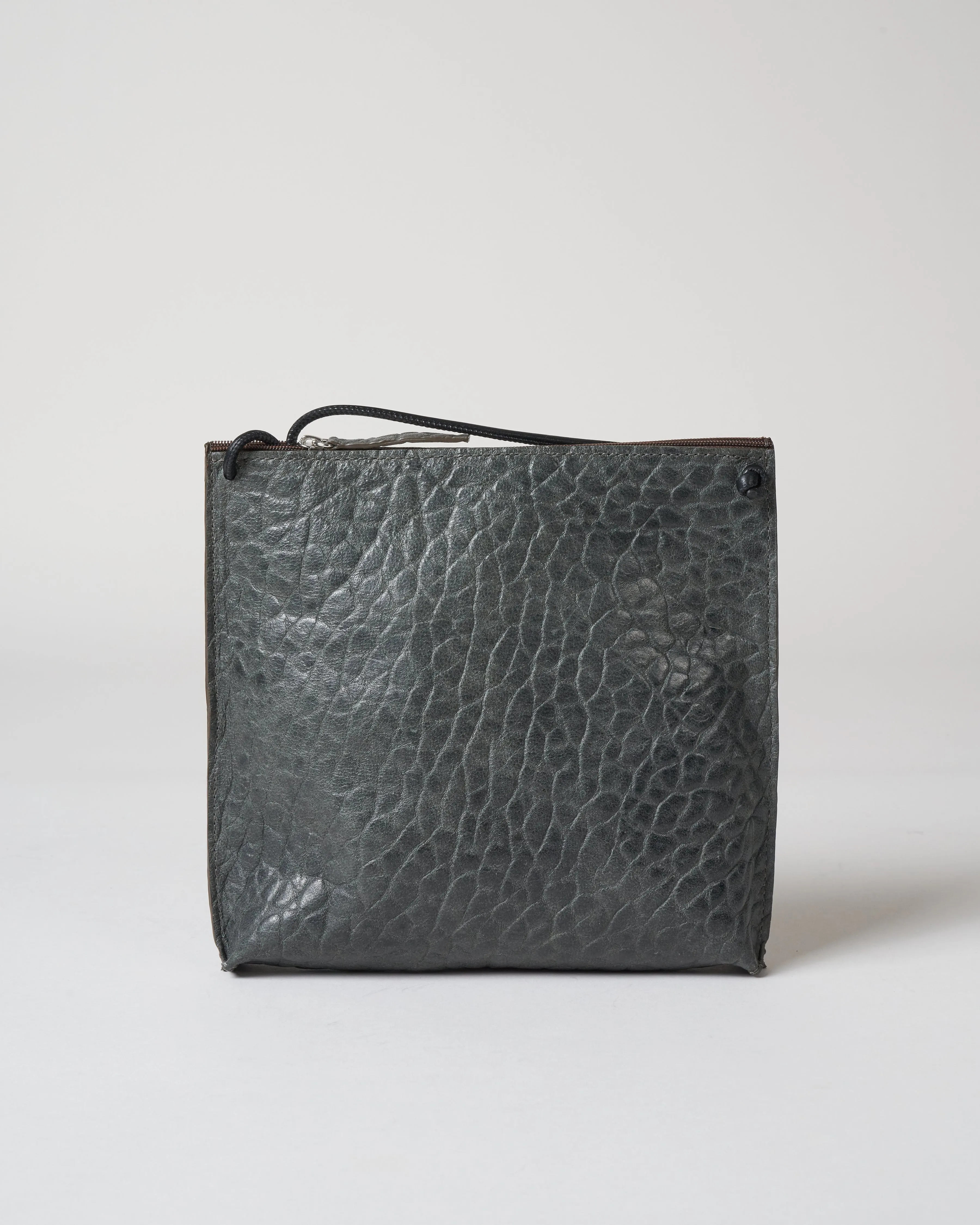 strappy pouch - grey pebble