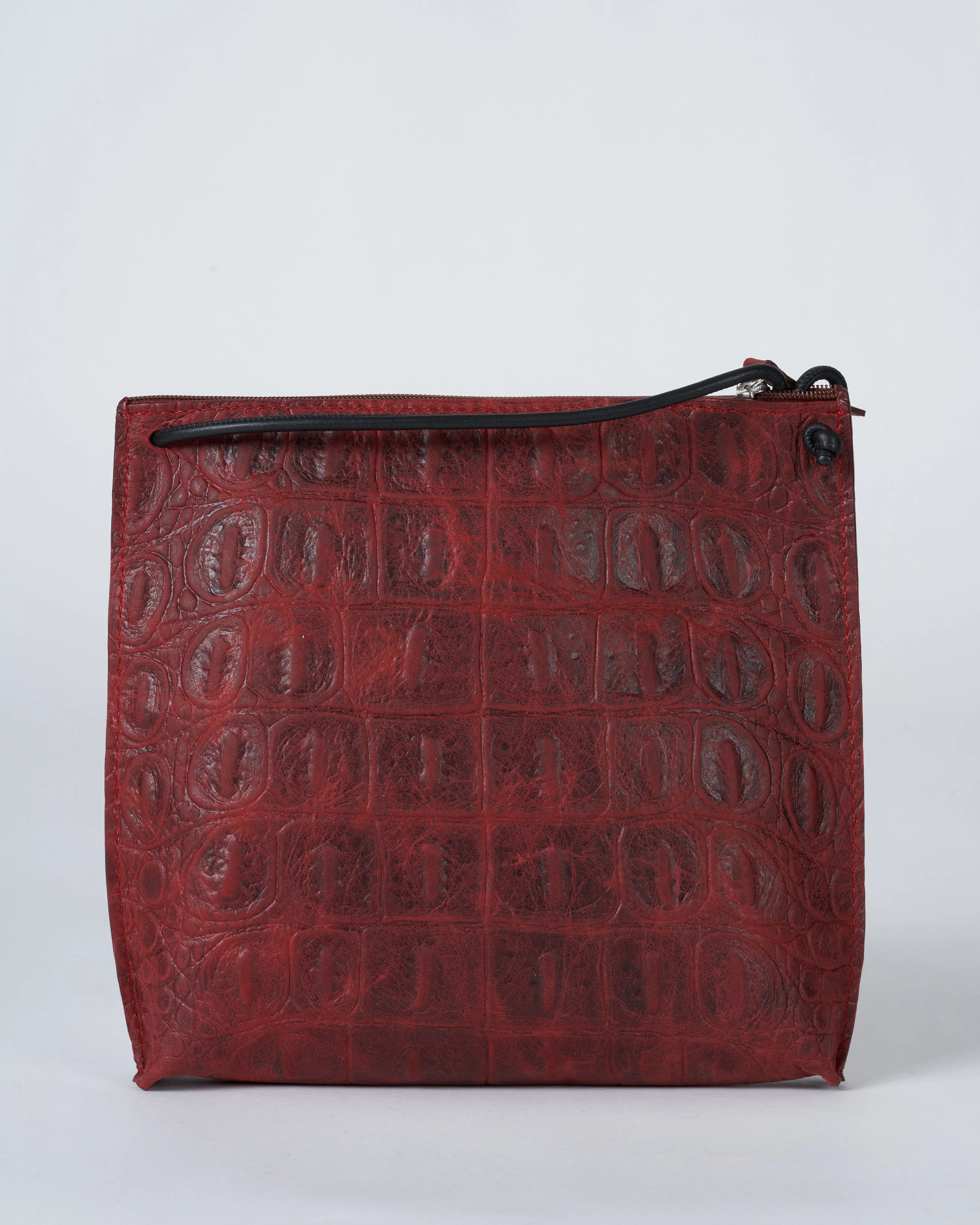 strappy pouch - red gator