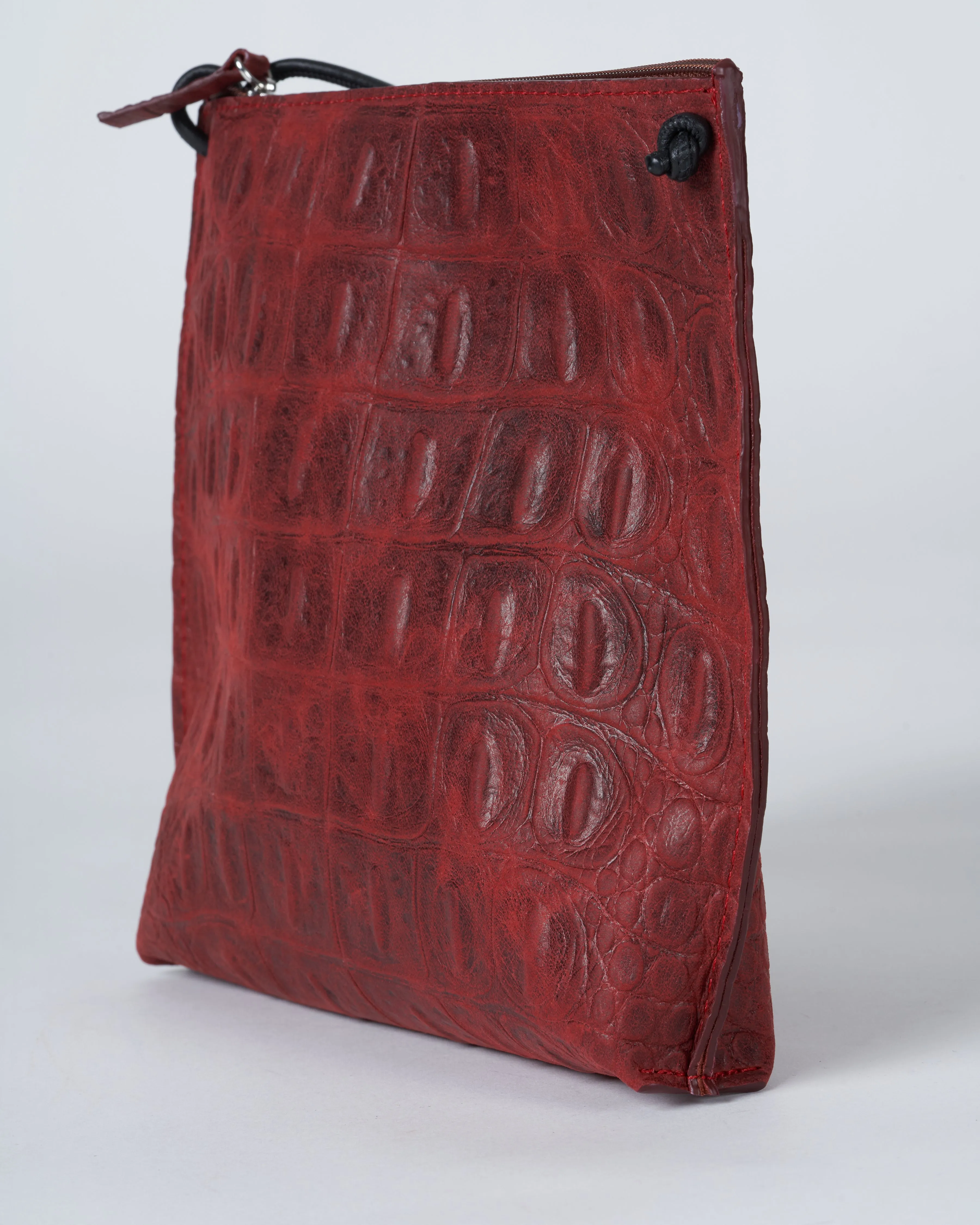 strappy pouch - red gator