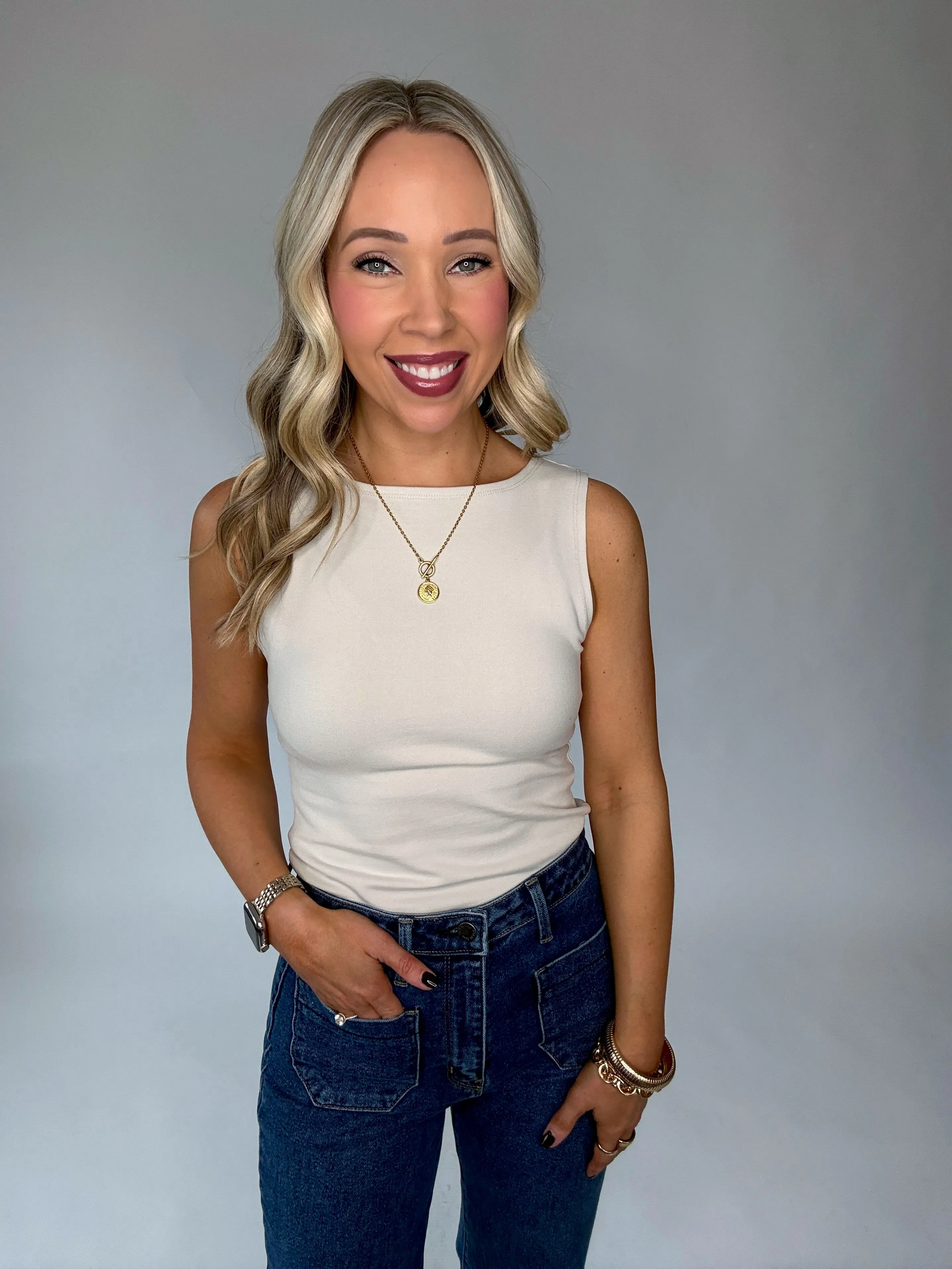The Sidney Top - Beige