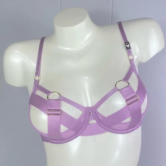 Victoria’s Secret Lavender Unlined Demi Strappy Cutout Very Sexy Bra