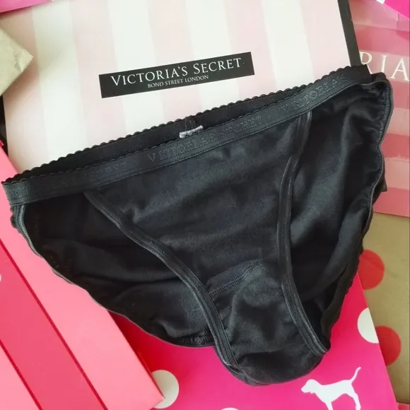 Victoria's Secret Vintage Strappy String Bikini Panty Black NWT Soft Cotton Logo