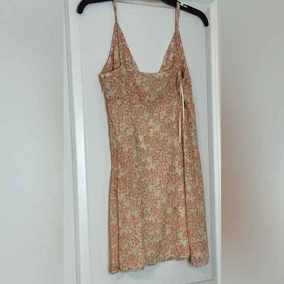 Zara  NWT  Womens Floral Strappy Mini Dress